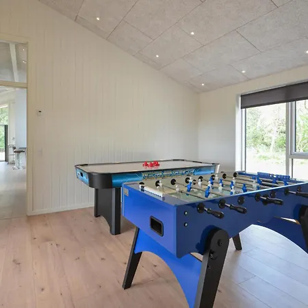 Tatil Evi 4 Bedroom Cozy In Spottrup